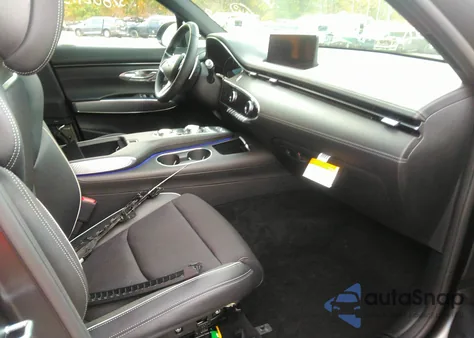 2023 Genesis Gv70 2.5T Awd z USA, uszkodzony, nr VIN KMUMADTB5PU139818